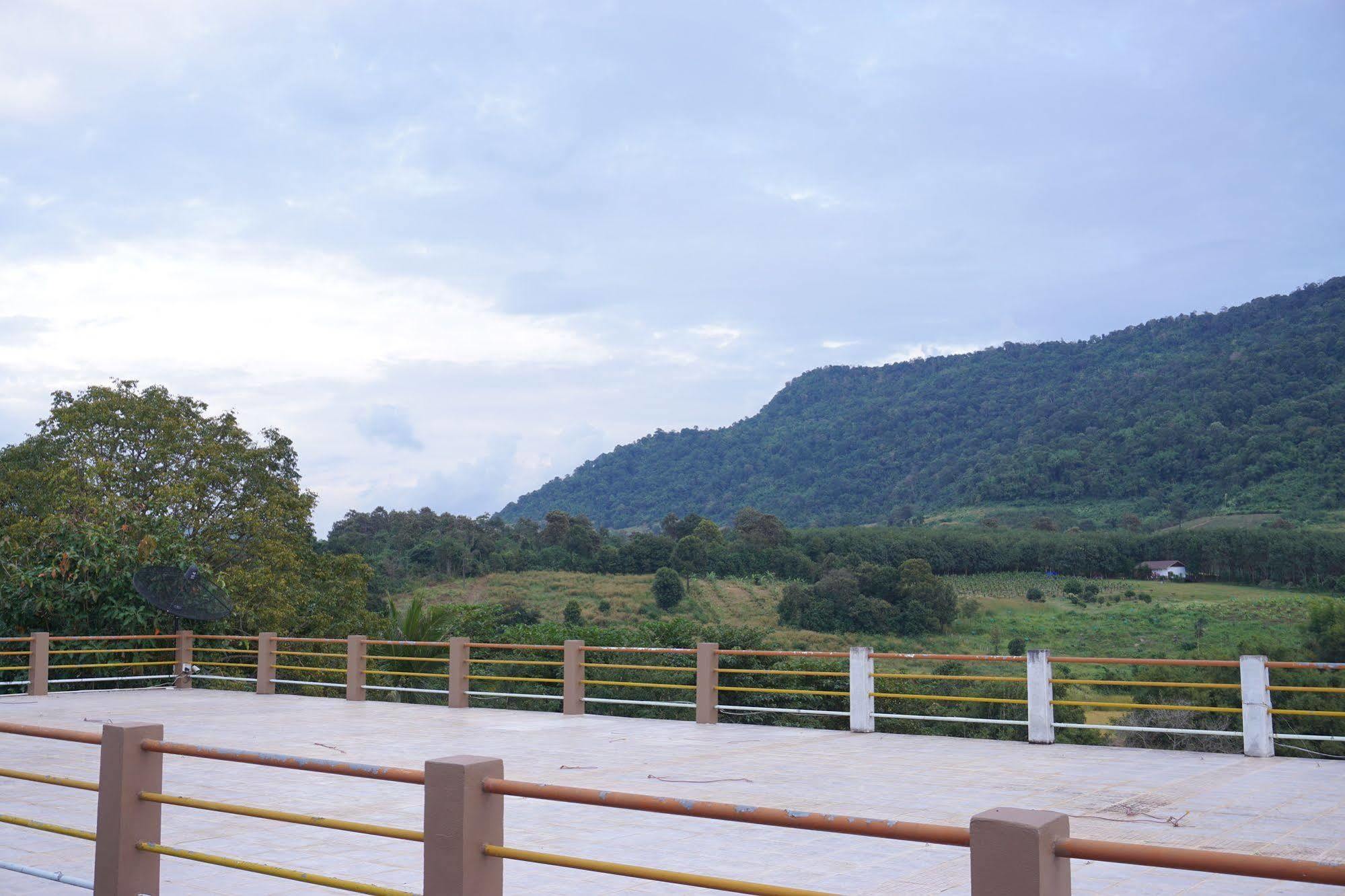 Phurua Bussaba Resort & Spa Лей Экстерьер фото